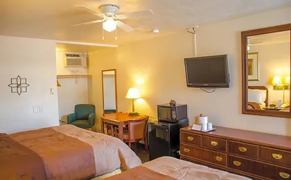 Budget Inn & Suites Colby