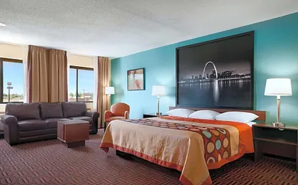 Super 8 by Wyndham Fairview Heights-St. Louis