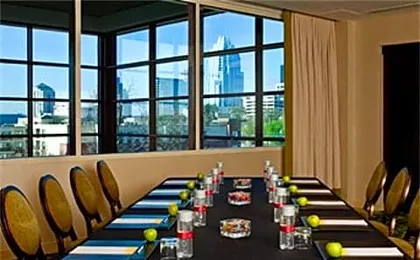 Renaissance Austin Downtown Hotel