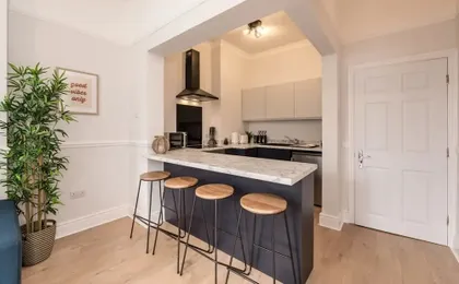 Host Apartments Seel Street Quarters