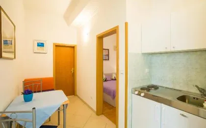 Sunshine Apartments