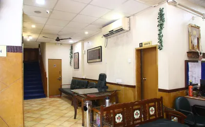 Hotel Highway Inn