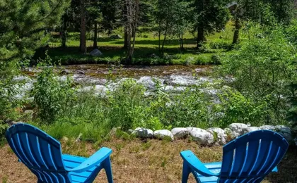The River House 3 Bedroom Cabin