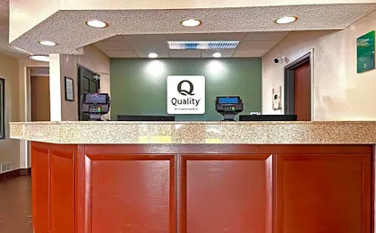 Quality Inn & Suites Green Bay - Ashwaubenon