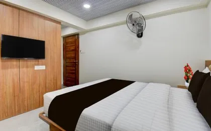 Hotel O Pune Kasarwadi Railway Station