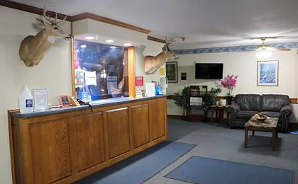 Amber Inn Motel