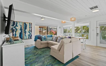 Hazel Mae's Hideaway