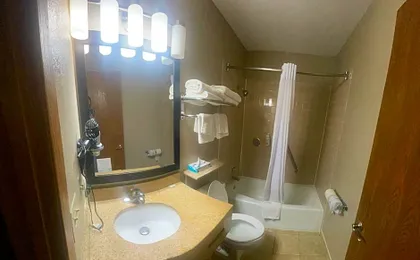 Quality Inn Council Bluffs I-80