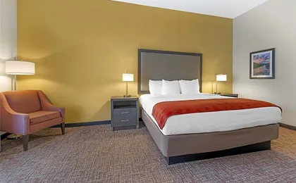 Best Western Plus Elizabethtown Inn & Suites