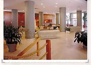 Nautilus Sonesta Miami Beach