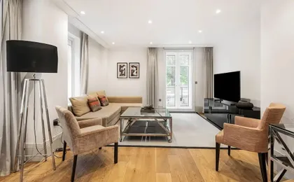 Luxury Mayfair Flat on Park Lane Hyde Park Views
