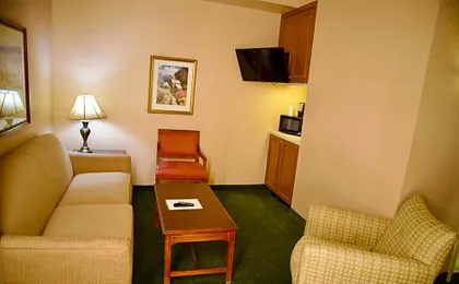 Hotel Mead and Conference Center