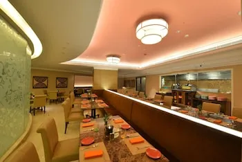 Ramada Plaza by Wyndham Chennai
