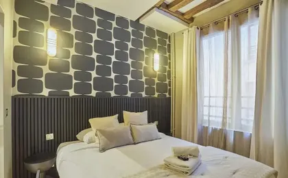 New Apartment Center of Paris Place de la Bourse