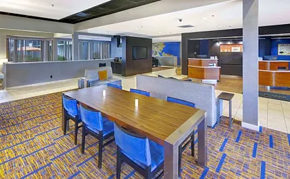 Courtyard by Marriott Chicago Glenview/Northbrook