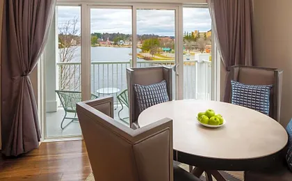 voco Saranac Lake NY - Waterfront by IHG