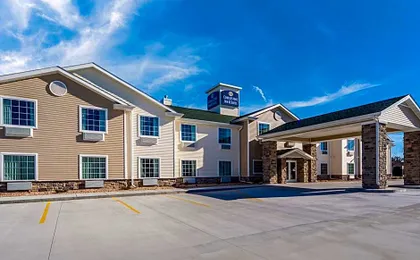Cobblestone Inn & Suites - Holdrege