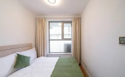 Tyms Stylish 3BR 2BA Apt Xujiahui Metro