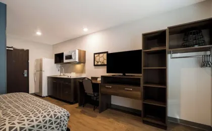 Woodspring Suites Denver Commerce City