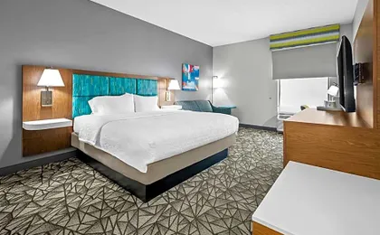 Hampton Inn Bloomington-West