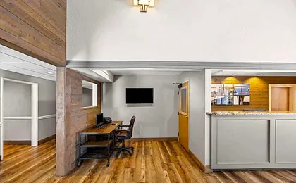 Best Western Inn At The Rogue