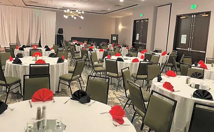 Holiday Inn Hotel & Suites Chicago Northwest - Elgin By IHG