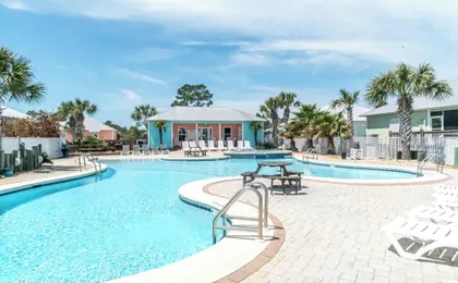 6015 Rookery 3 Tropic Like is hot