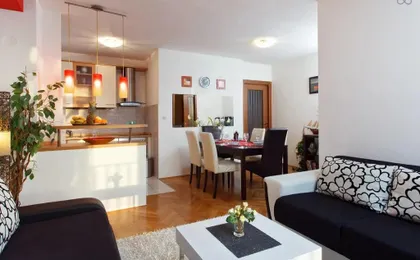 Apartment Lucija