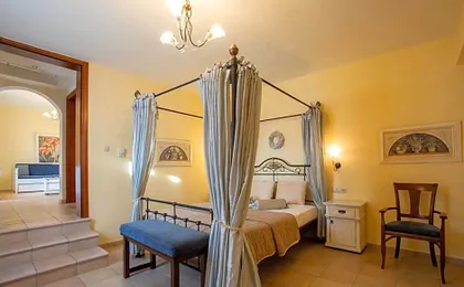 Plaza Beach Hotel