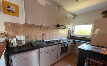 Lovorka Apartmani
