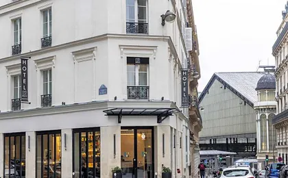 Le 12 Hôtel