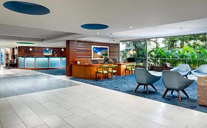 Courtyard by Marriott Waikiki Beach