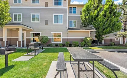 Ledgestone Suites Hotel Yakima