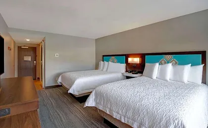 Hampton Inn Santa Fe South
