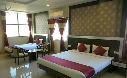 Hotel Olympia Inn