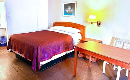 Thunderbird Motel Hillsboro