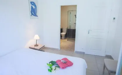 Vinaigrier Hills VI3086 by Riviera Holiday Homes