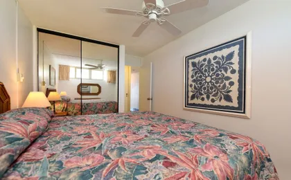 Kahana Reef 414 by RedAwning