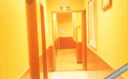 Yueyuehong Business Hotel