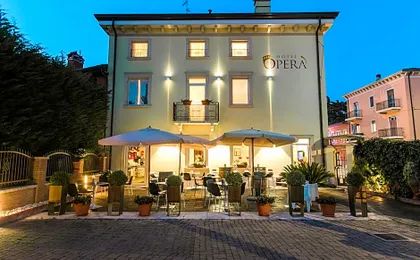Hotel Operà