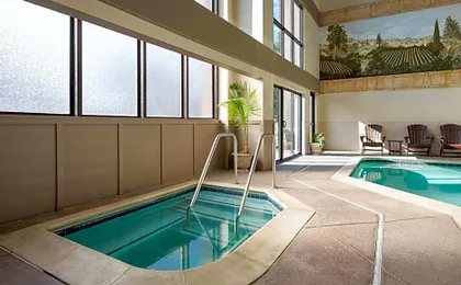 Hawthorn Suites by Wyndham Napa Valley