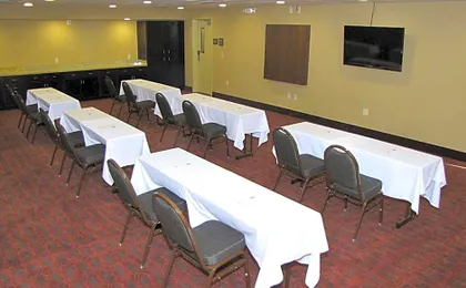 Hampton Inn & Suites Jamestown