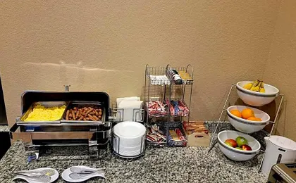 Cobblestone Inn & Suites - Maryville