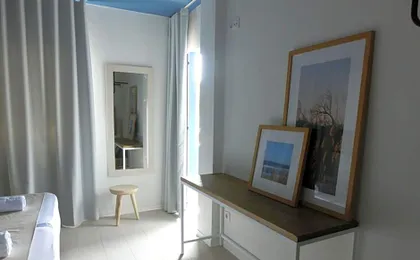 You & Co. Saler Beach boutique