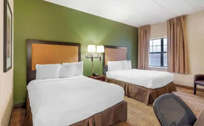 Studio 6 Corporate Extended Stay Chicago Lisle IL