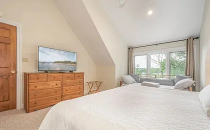 Sunset Pointe by Taylor Made Deep Creek