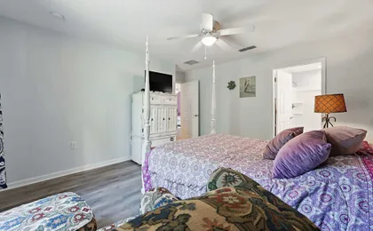 Ocean Blue Haven - Family Stay, Historic Downtown