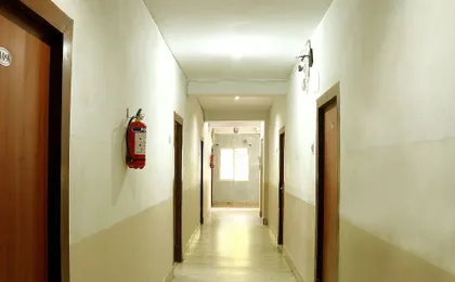 OYO 1058 Hotel Royal Garden