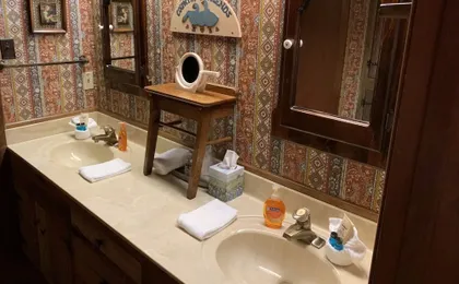 Kuebler Waldrip Haus Bed And Breakfast