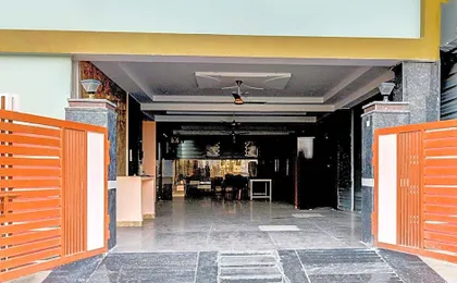 Hotel O by OYO PVR